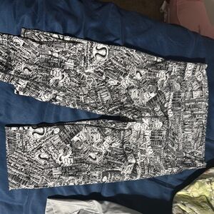 Lululemon Wunder Train Black And White Leggings Size 6